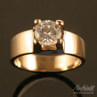 Hedvig engagement ring