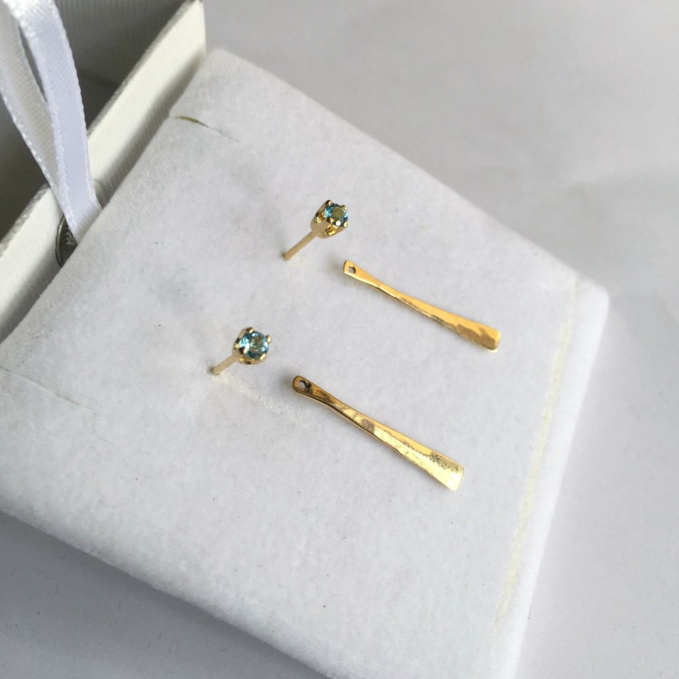 14K Gold Aquamarines earrings