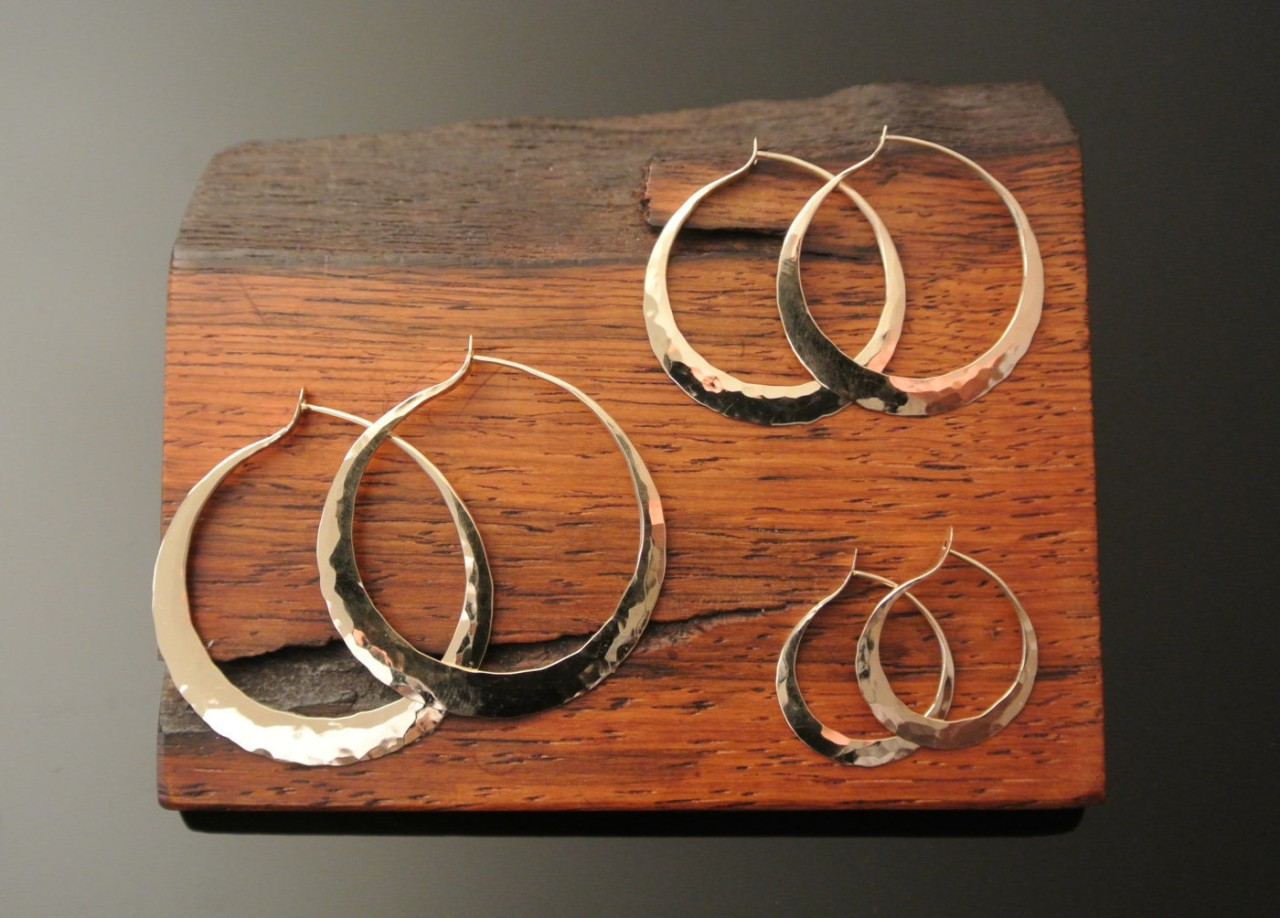 14k gold hammer textured hoop earrings