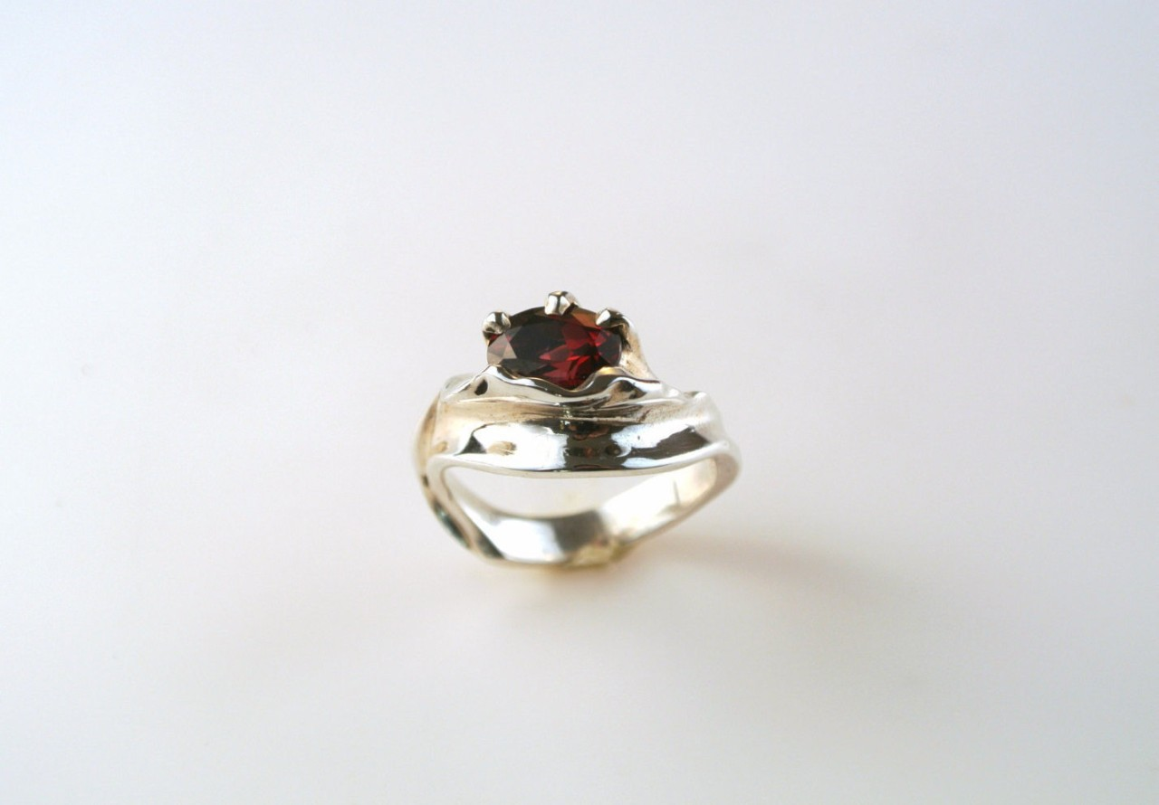 Sterling Silver with Grape Garnet ring